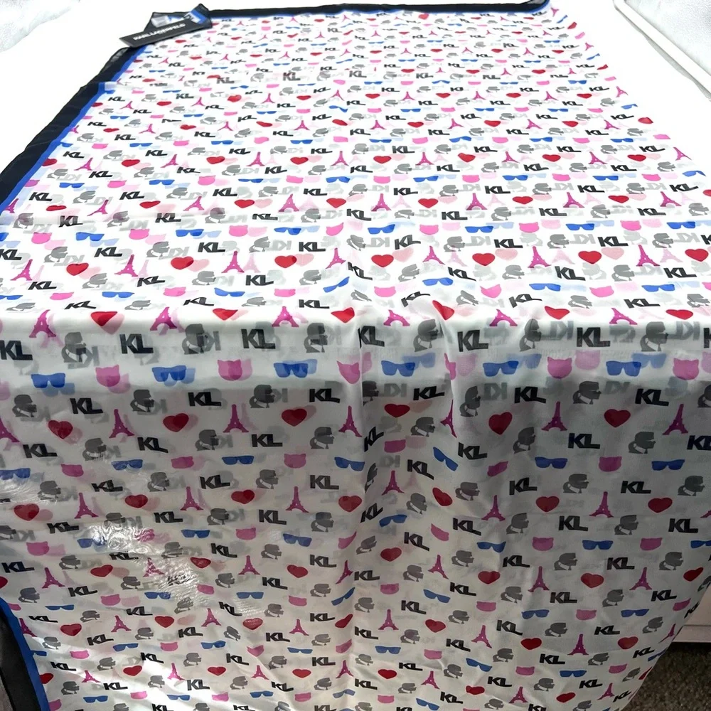 Karl Lagerfeld Paris Paris Icons Square Scarf 48” NWT